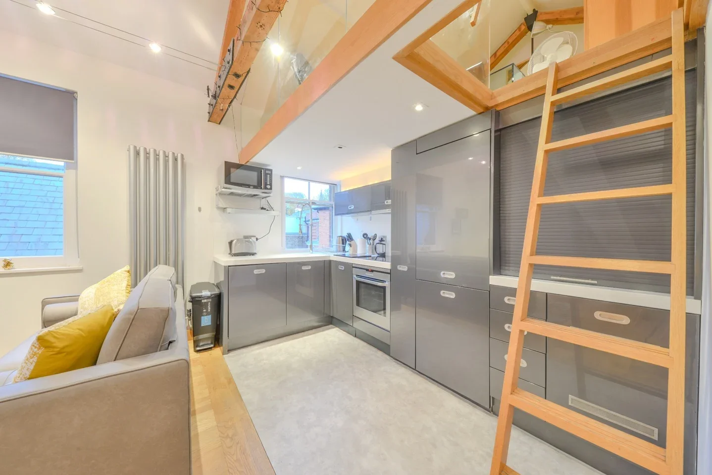 Flat St Peter's Mews in St Albans