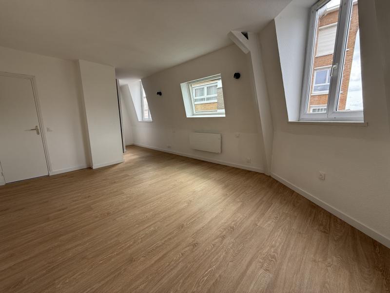 Appartement Rue Philippe-Laurent Roland à Lille