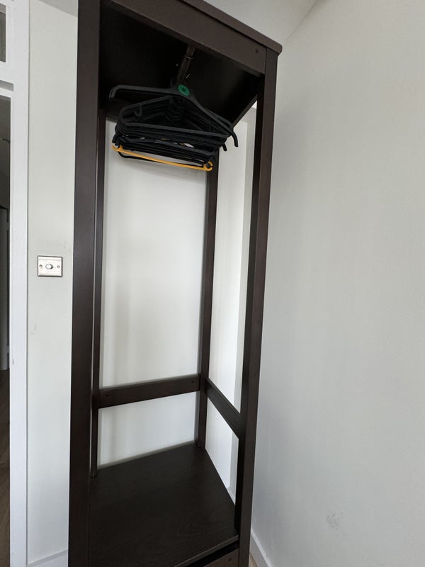 Room Maybank Road in Greater London