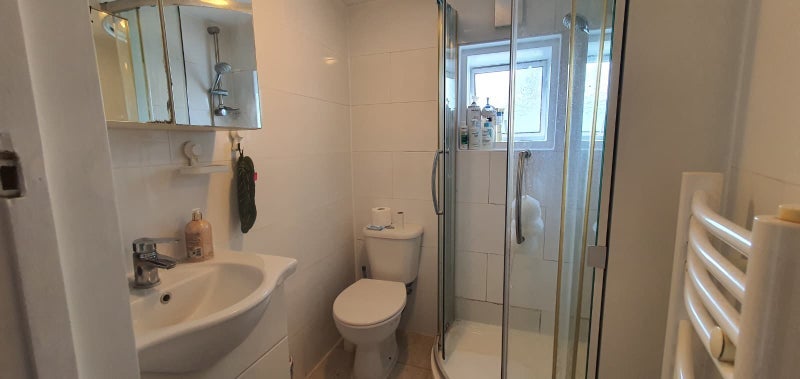 Room Margery Park Road in Greater London