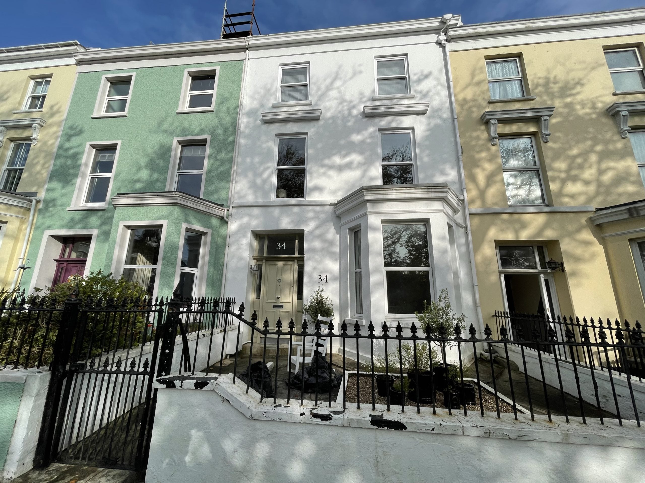 Flat Myrtle Street in Douglas