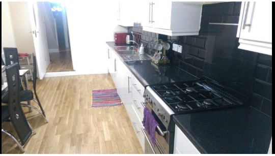 Room Sherrard Road in Greater London