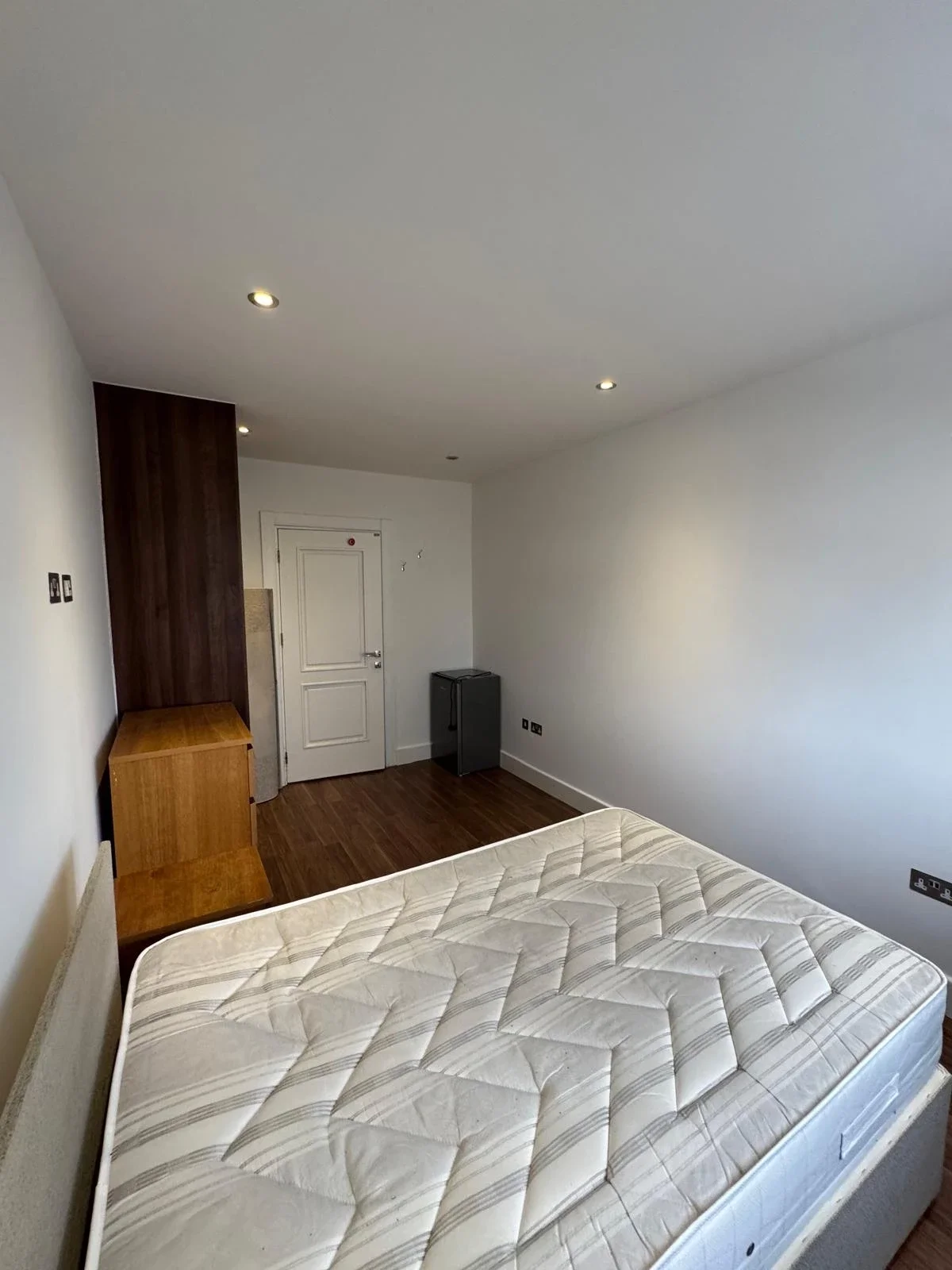 Room Chichester Road in Greater London