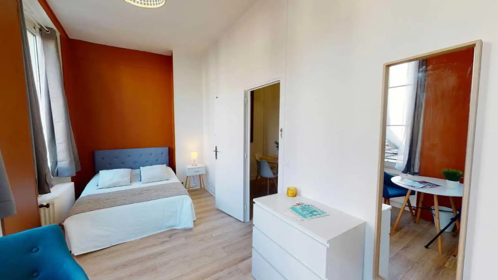 Chambre Quai d'Anjou à Paris