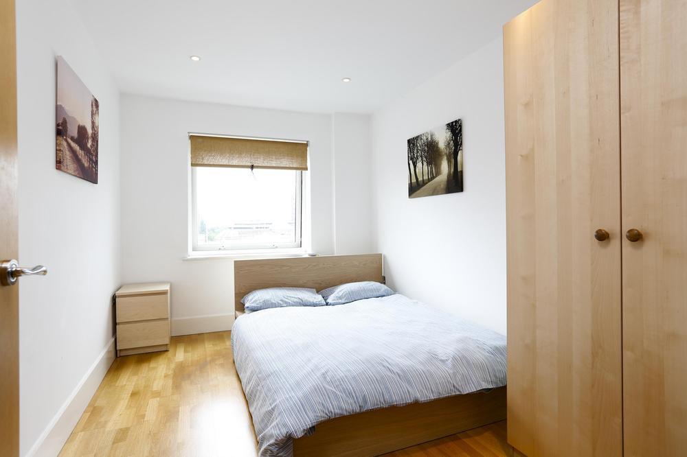 Flat Admiral Walk in City of Westminster