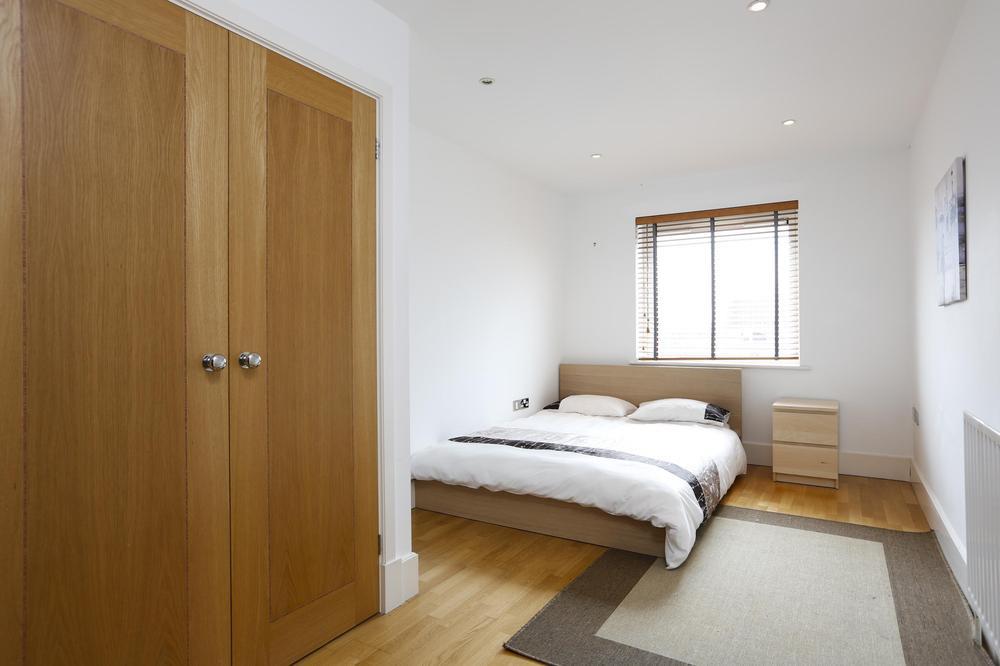 Flat Admiral Walk in City of Westminster
