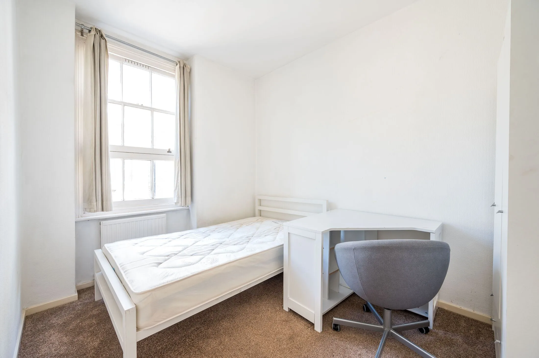 Flat Clerkenwell Road in Greater London