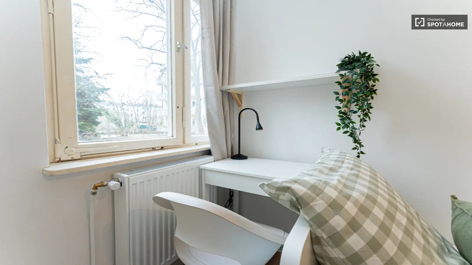 Wohnung Hohenzollerndamm in Berlin