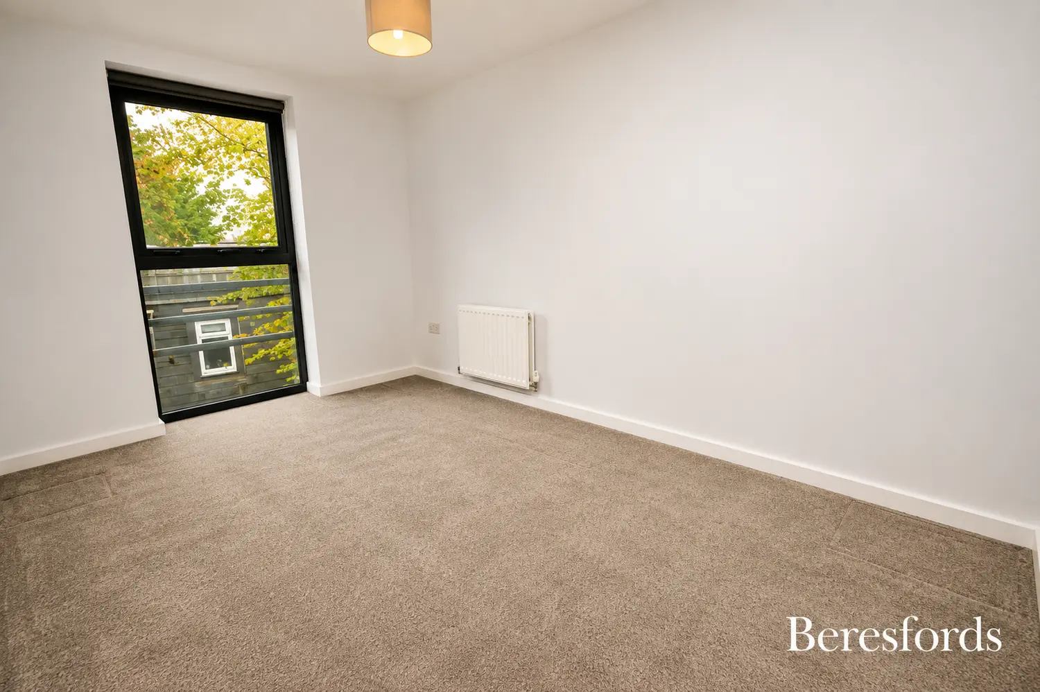 Flat Writtle Road in Chelmsford