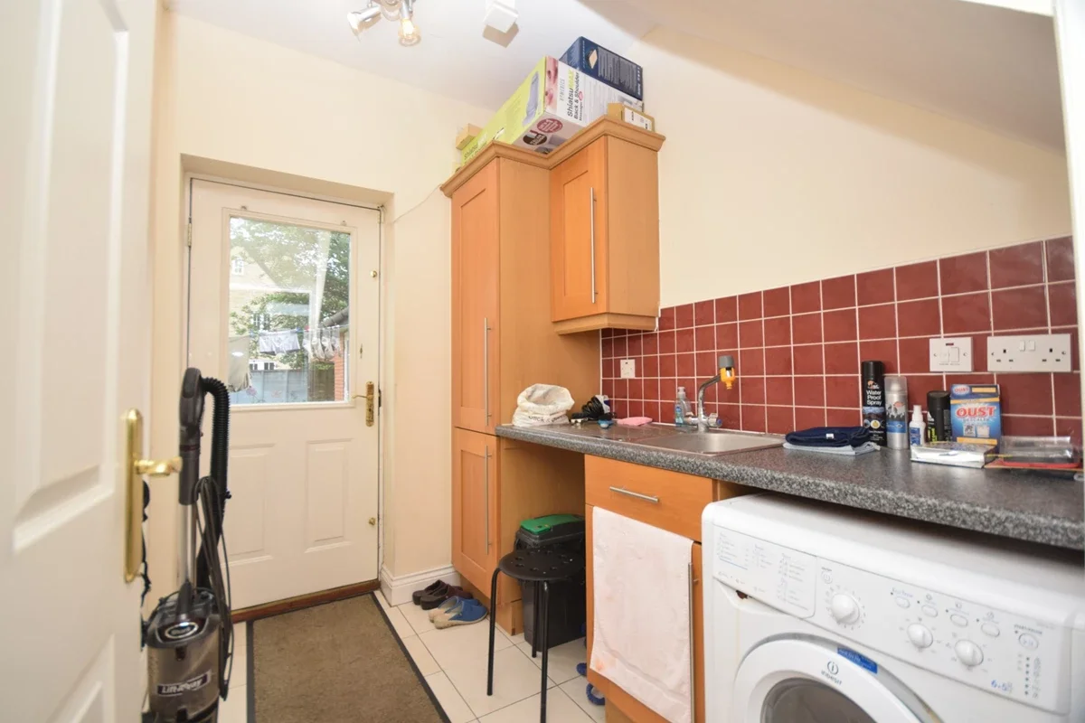 House Fillingham Way in Welwyn Hatfield