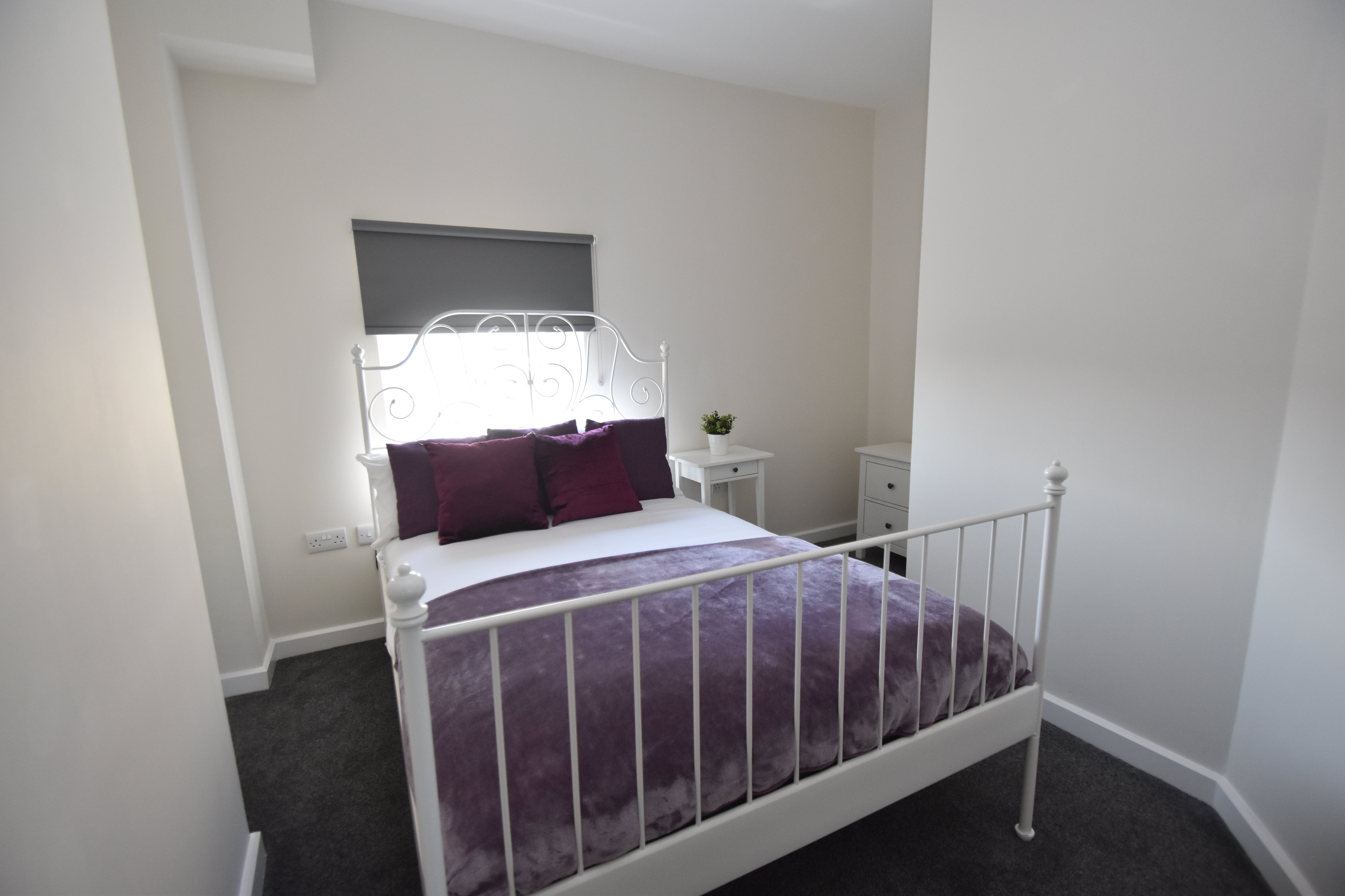 Flat Cathays Terrace in Cardiff