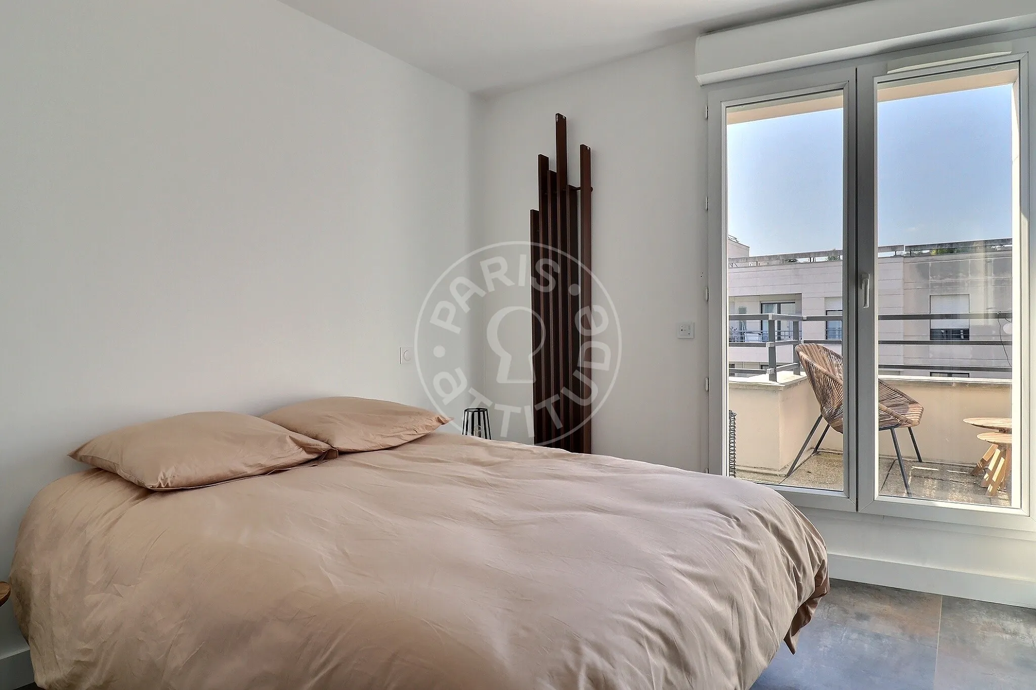 Flat Rue Paul Vaillant-Couturier in Levallois-Perret
