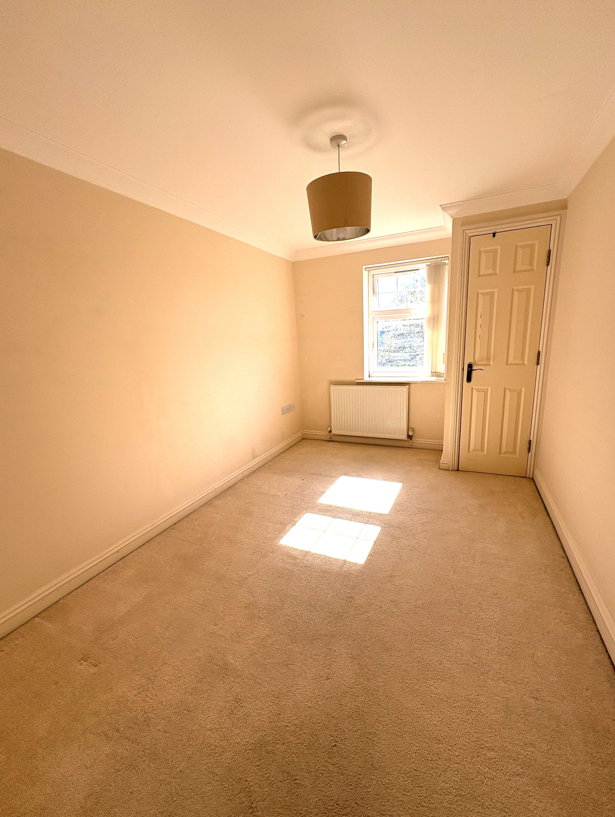 Flat Pye Road in Heswall