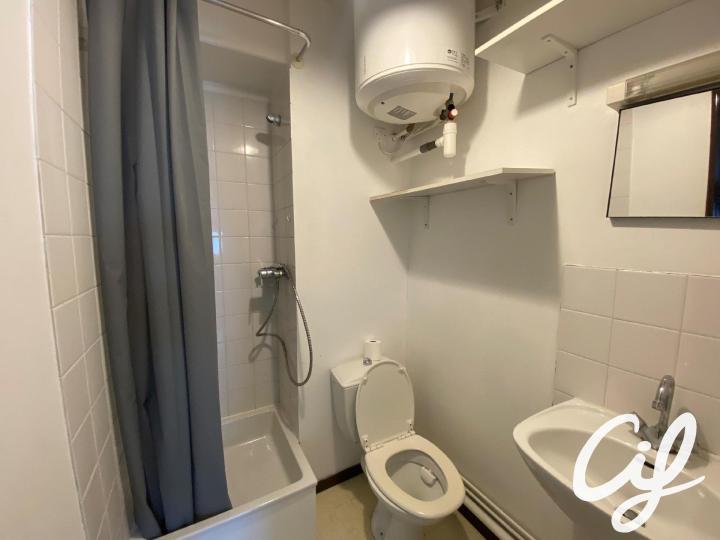 Flat Place Marc Elder in Nantes