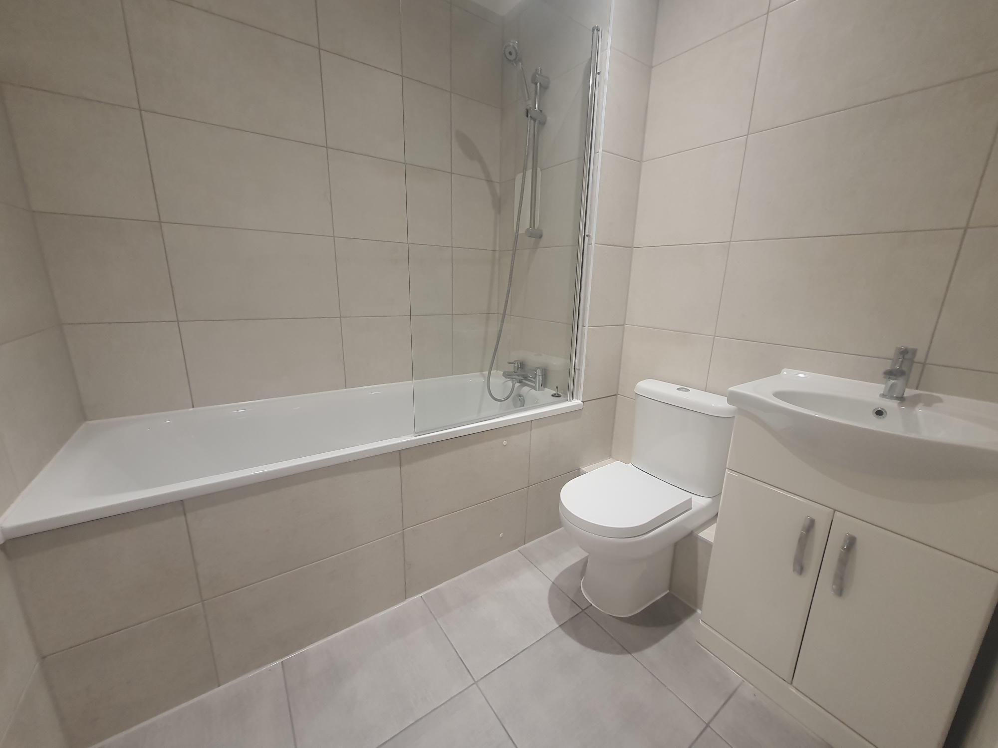 Flat Midland Road in Luton