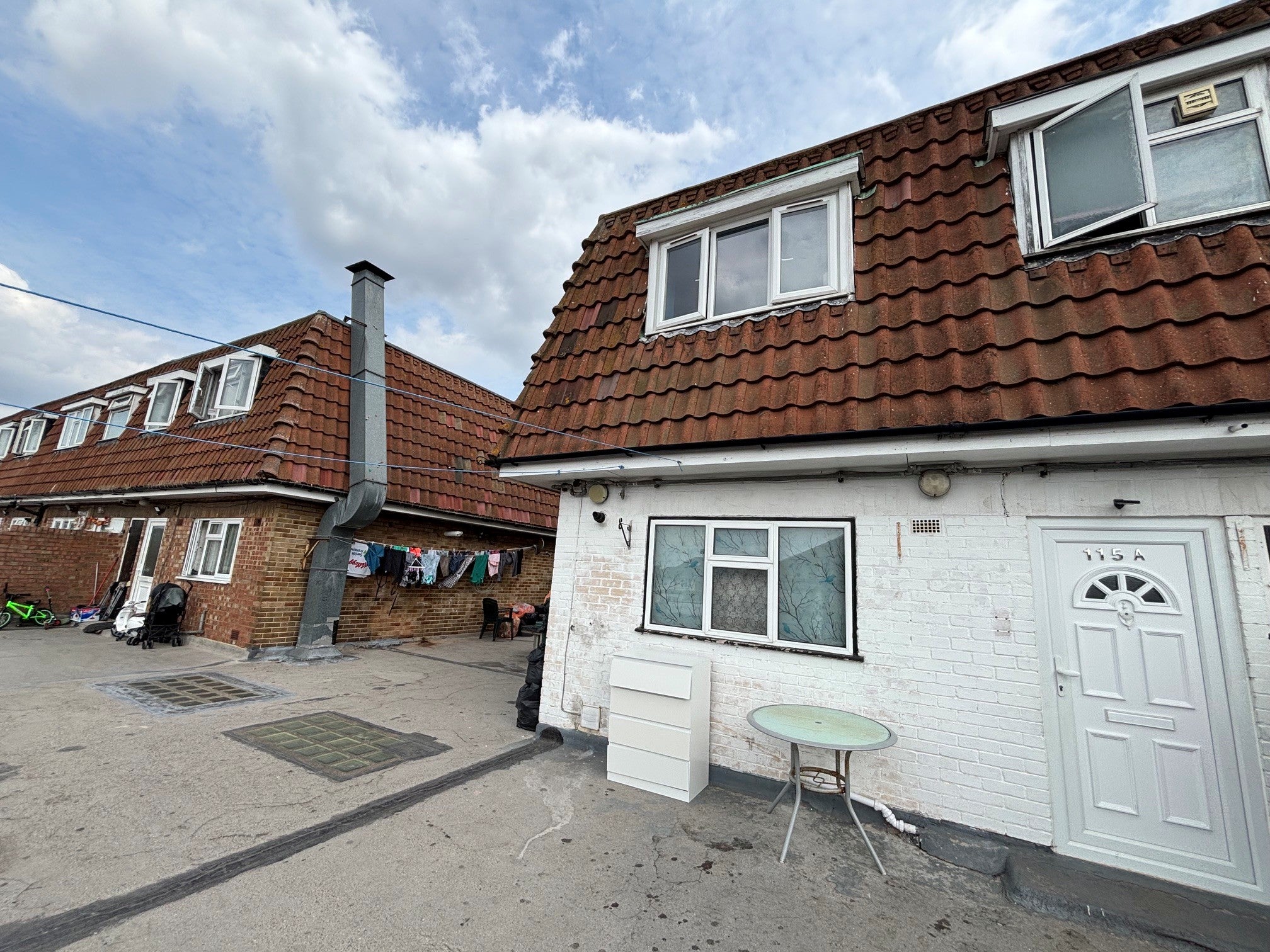 Flat Mungo Park Road in Greater London