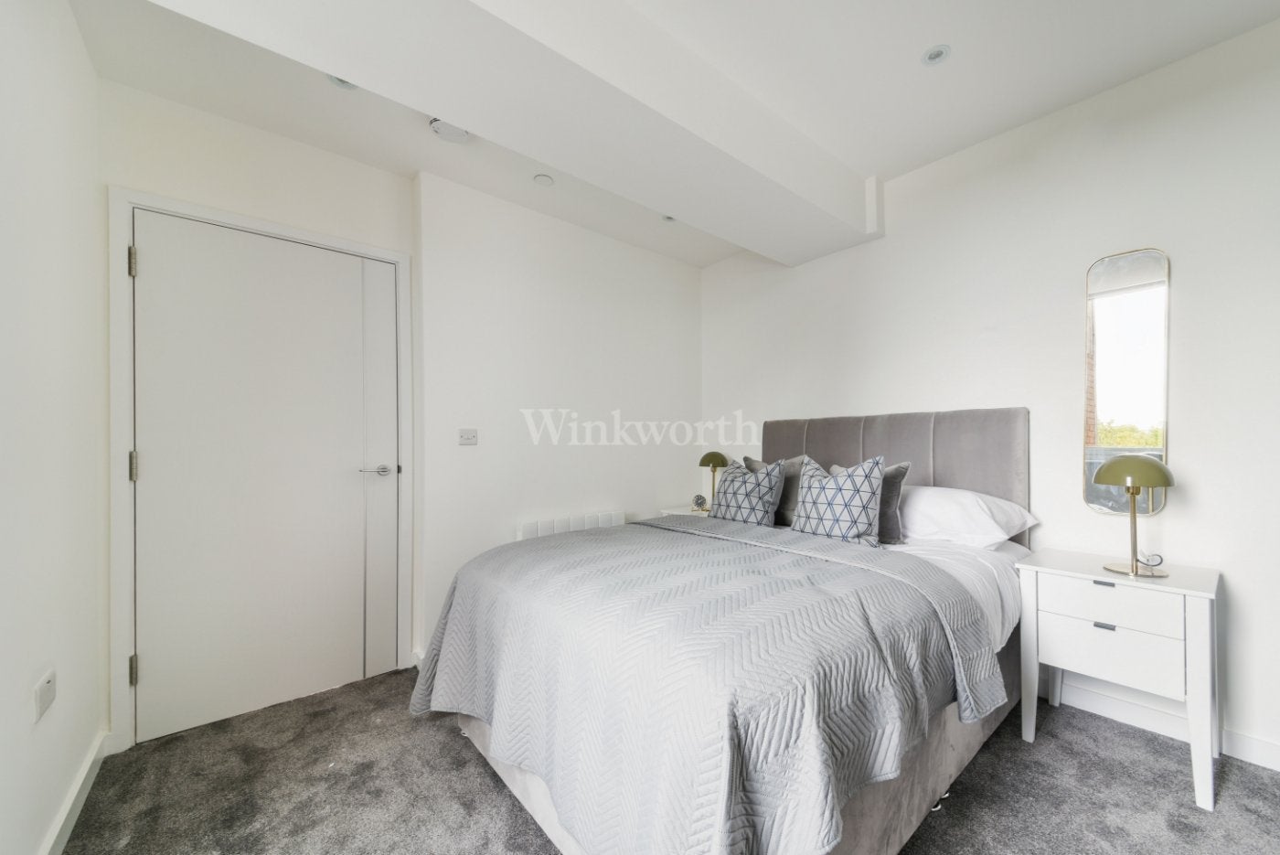 Flat Beckenham Road in Greater London