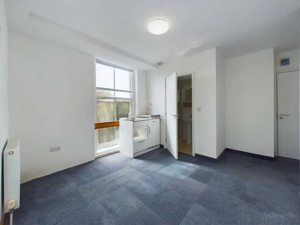 Room Frogmoor in High Wycombe