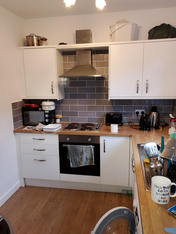 Room Slateford Road in City of Edinburgh