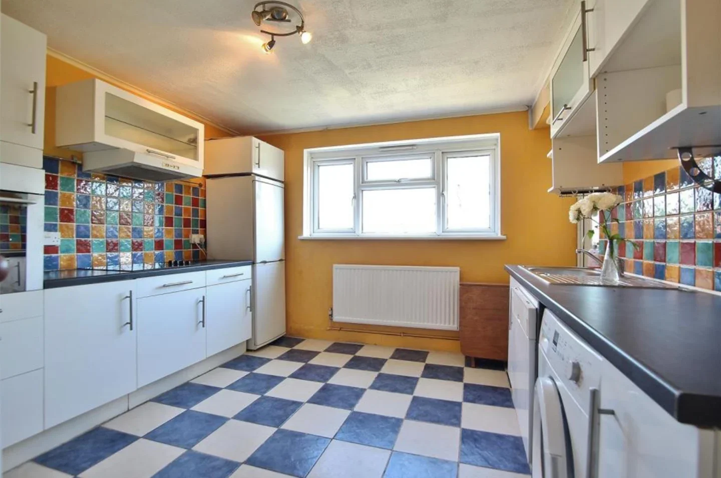 Flat South Street in Greater London
