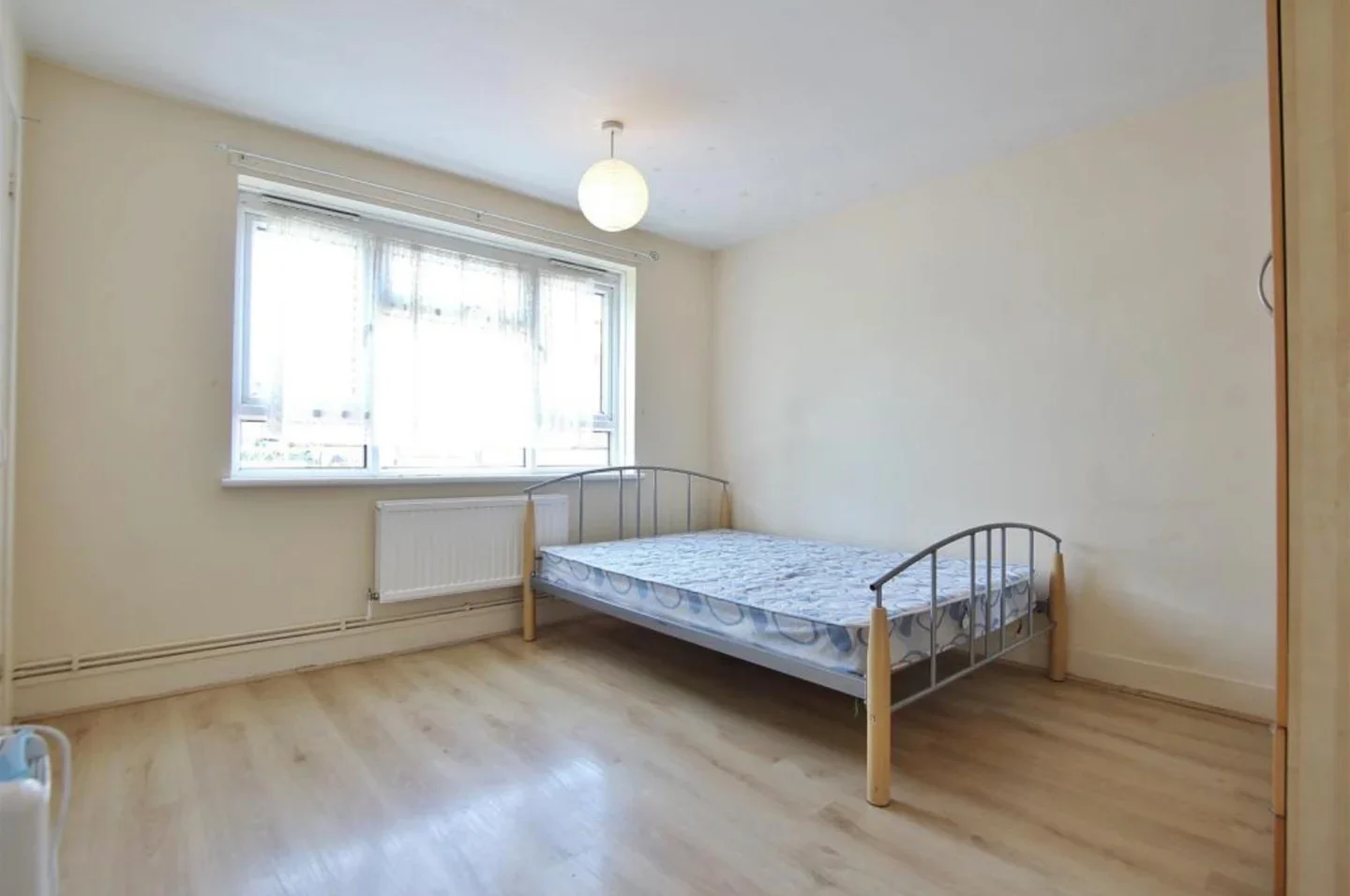 Flat South Street in Greater London