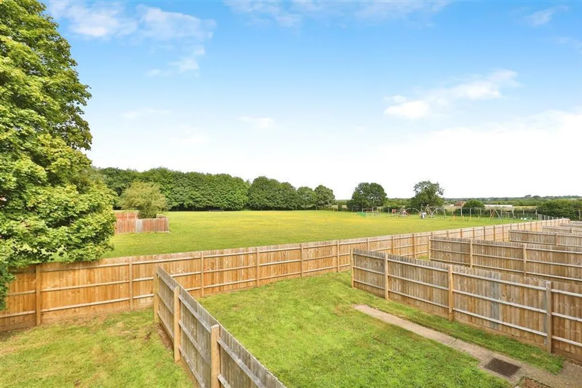House North Avenue in Breckland District