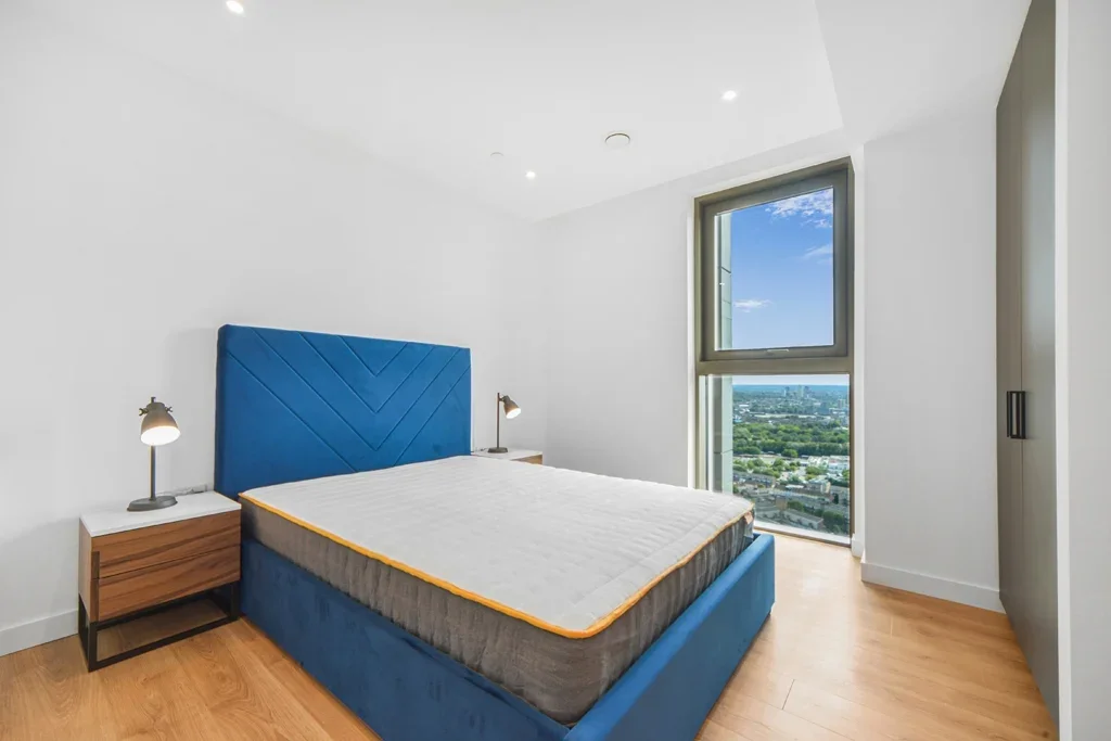 Flat Charter Street in Greater London