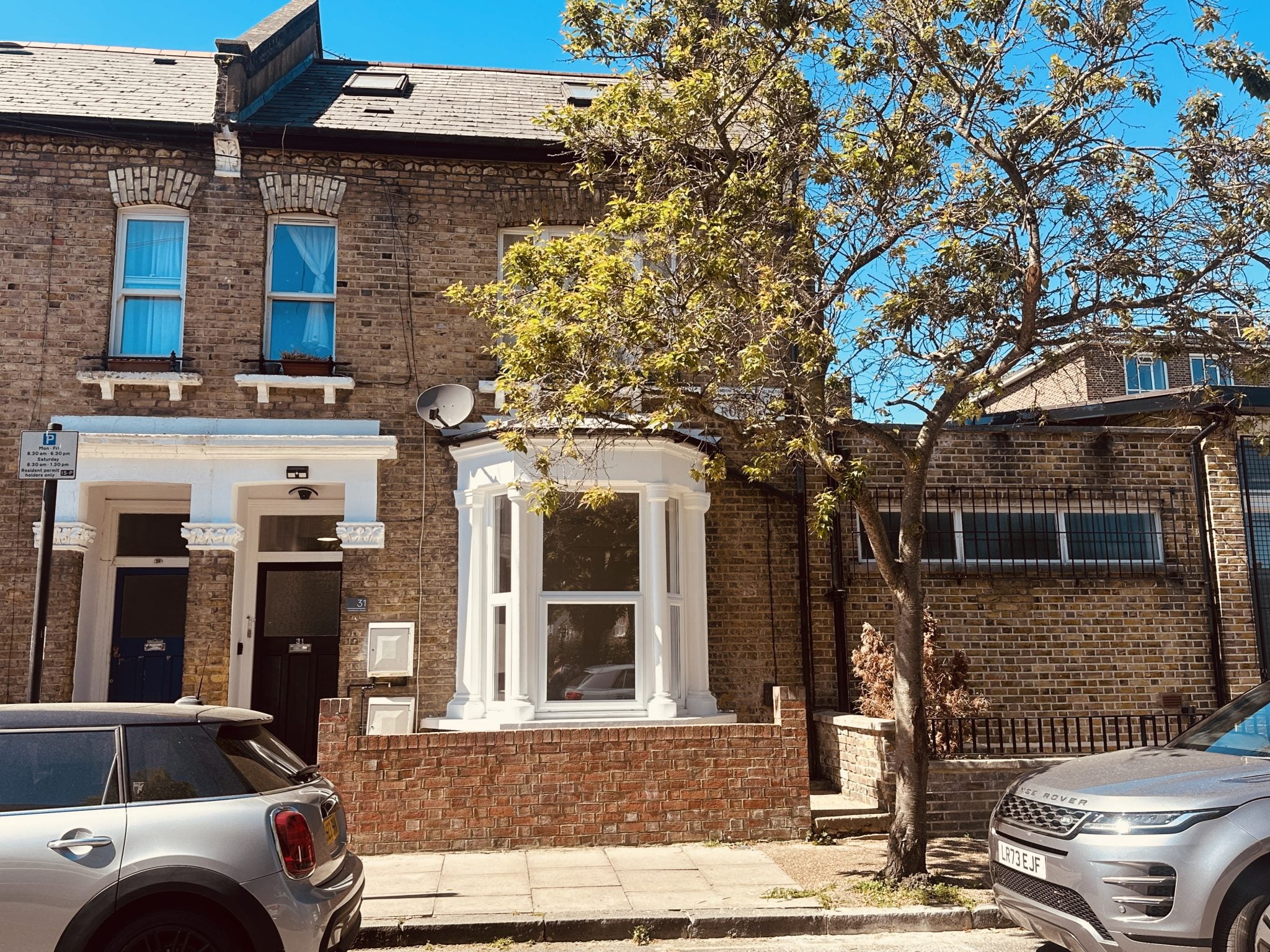 Flat Giesbach Road in Greater London