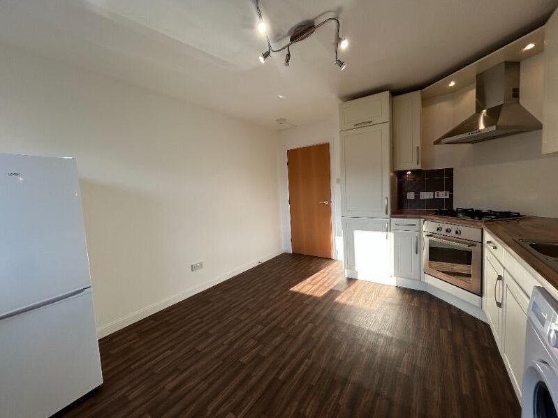 Flat Vasart Court in Perth