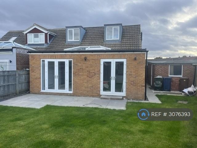 House Acomb Crescent in Newcastle upon Tyne