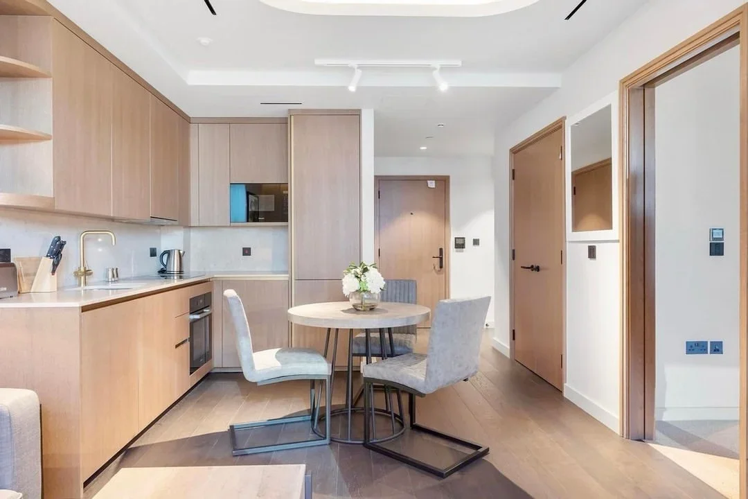 Flat Dean Street in City of Westminster