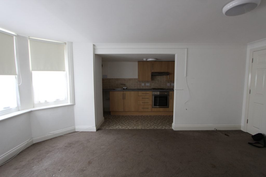 Flat Marine Parade in Eastbourne