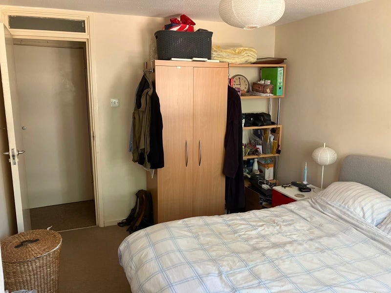 Room Burr Close in Greater London
