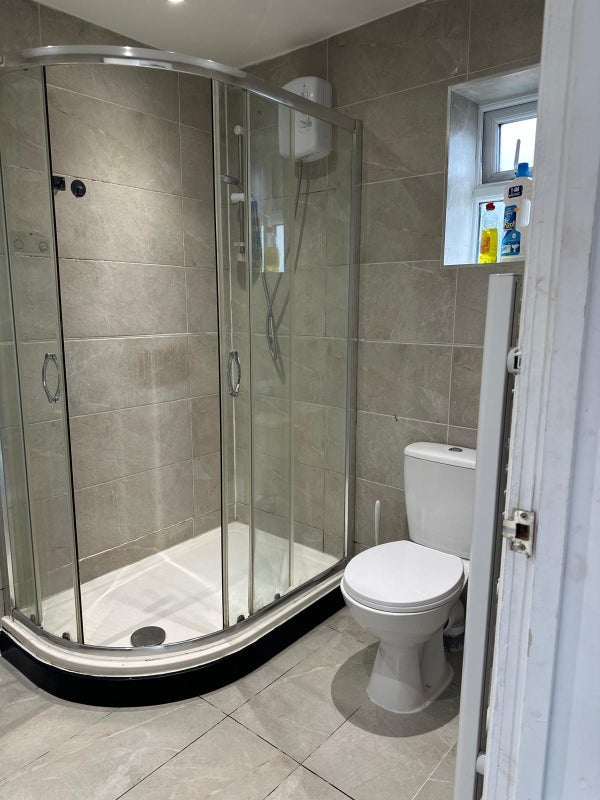Flat Coppetts Close in Greater London