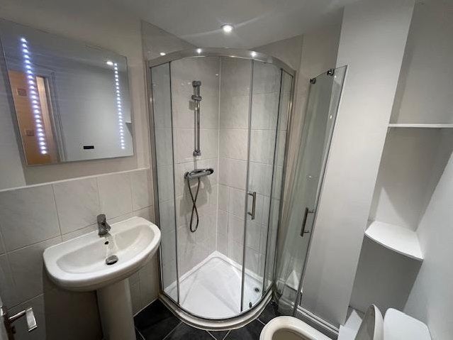 Flat Oriental Place in Brighton