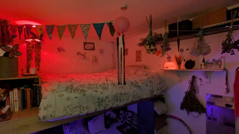Room Dace Road in Greater London