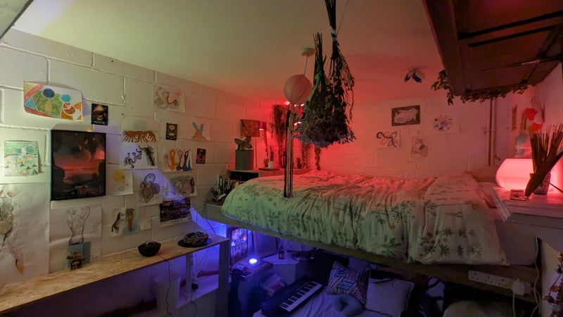 Room Dace Road in Greater London