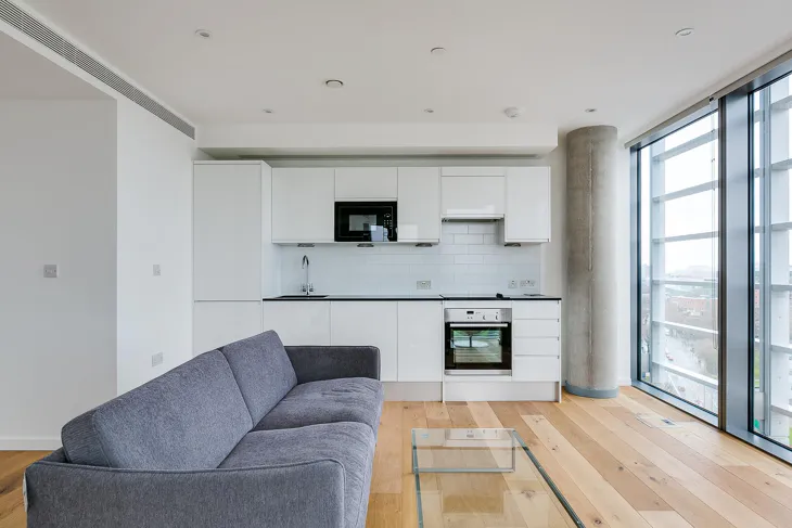 Flat Wood Lane in Greater London
