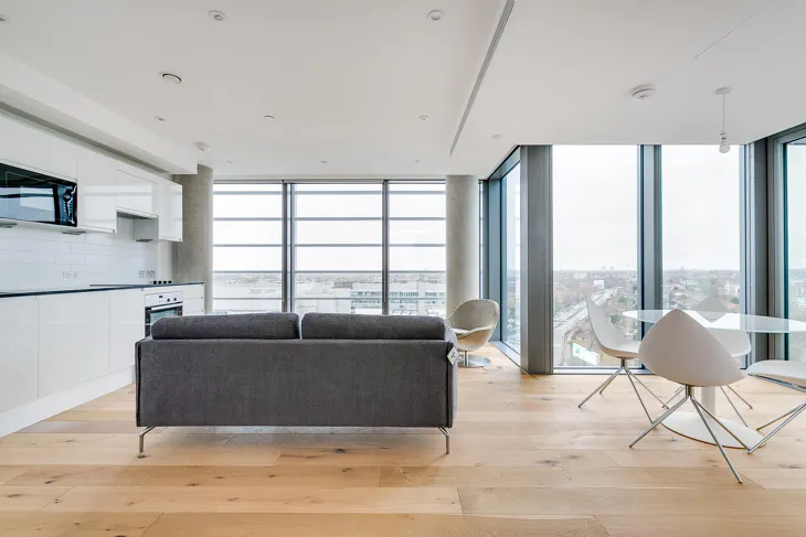 Flat Wood Lane in Greater London