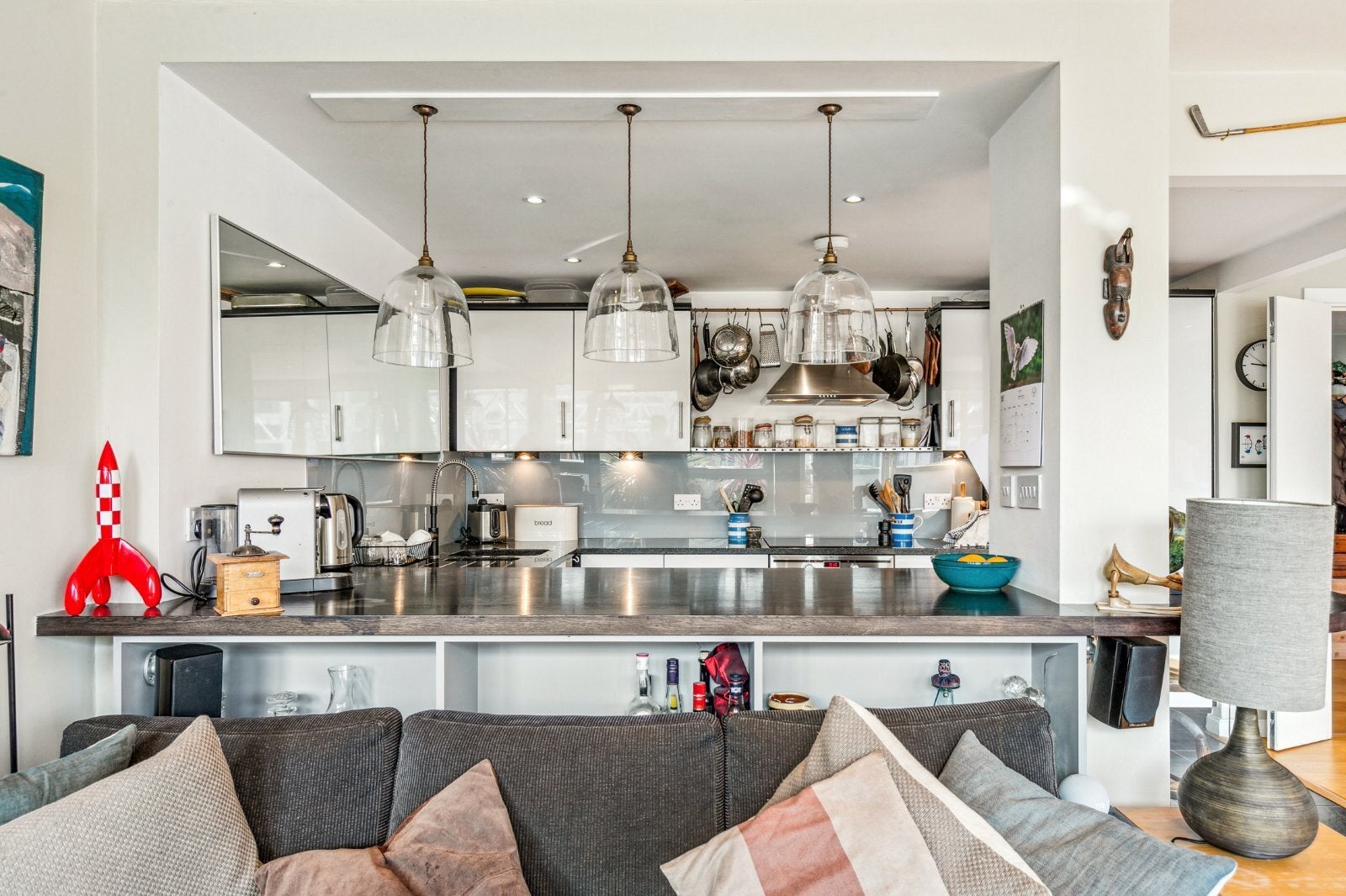 Flat Point Pleasant in Greater London