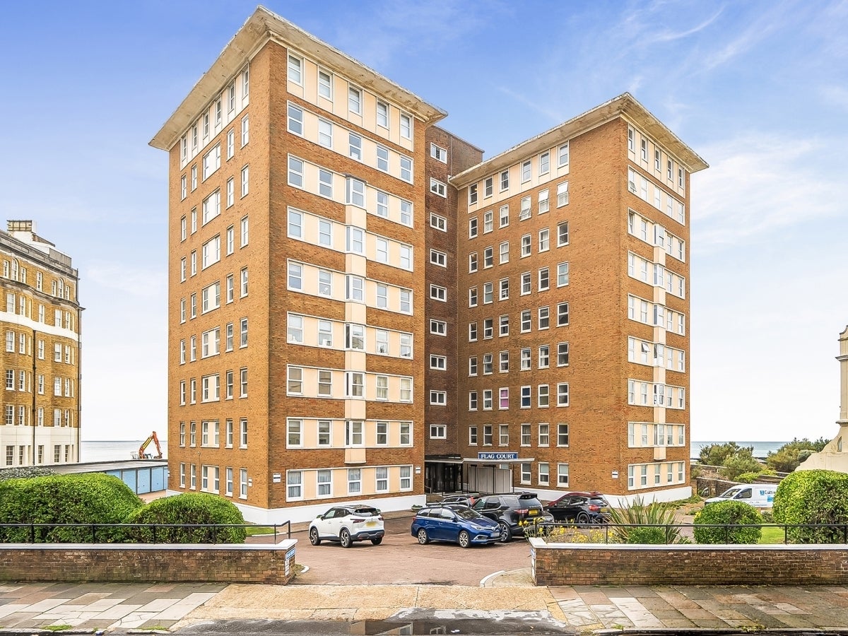 Flat Courtenay Terrace in Brighton and Hove