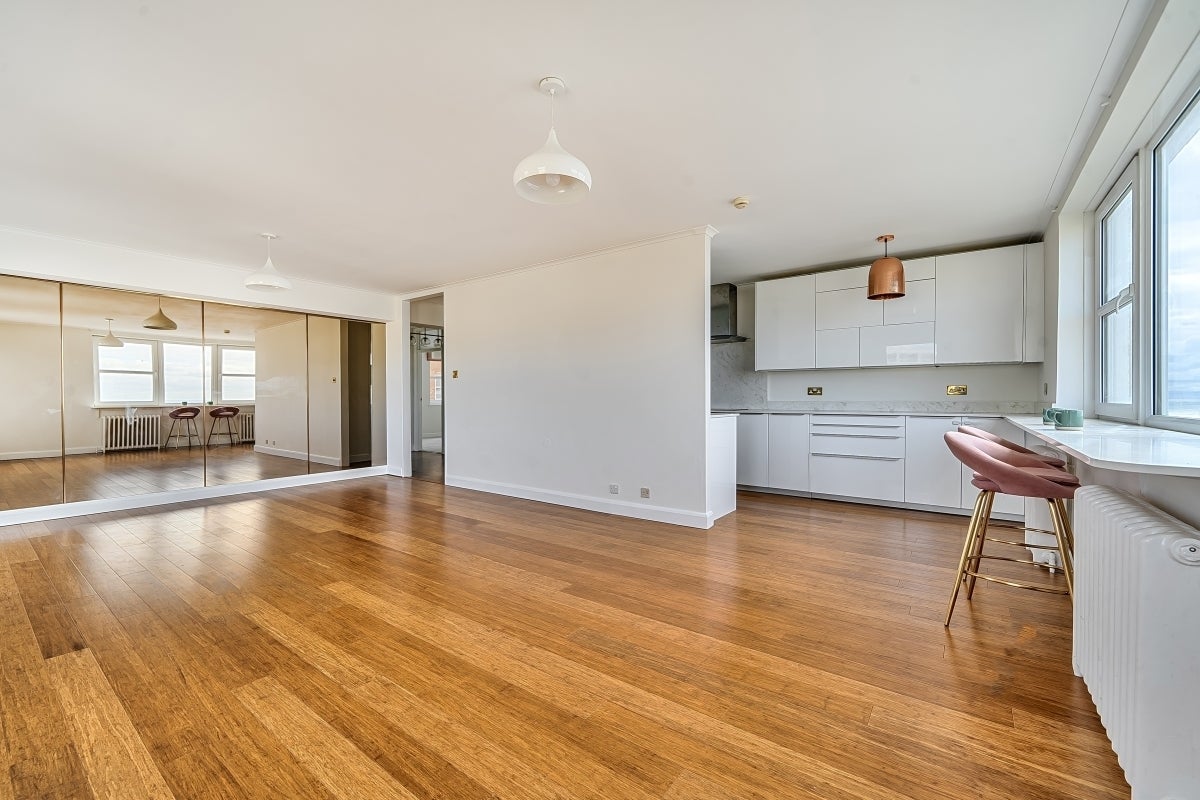Flat Courtenay Terrace in Brighton and Hove