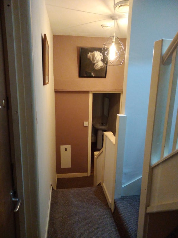 Room Rhymney Street in Cardiff