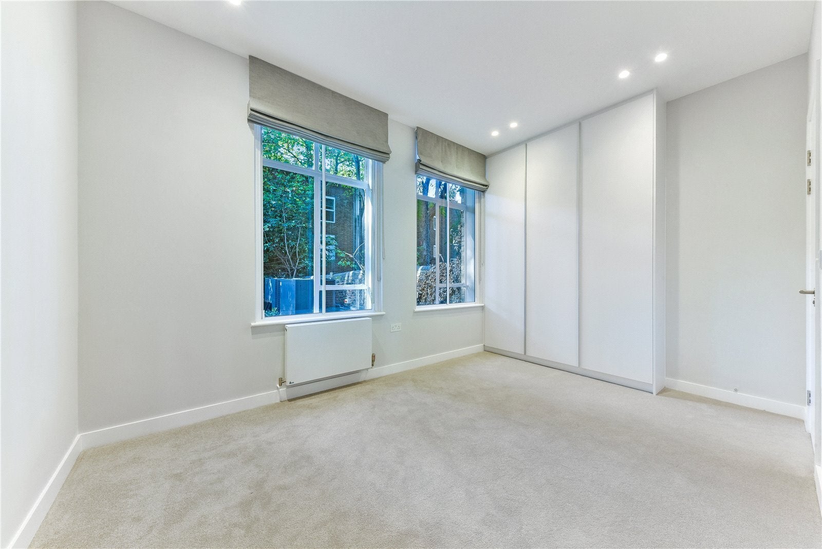 Flat Gower Street in Greater London