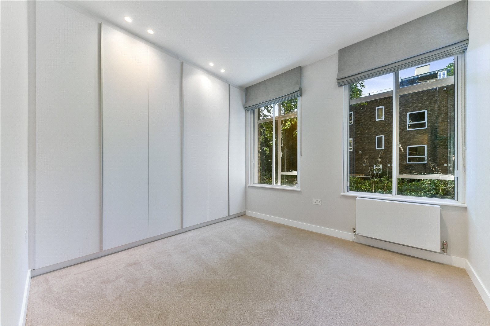 Flat Gower Street in Greater London
