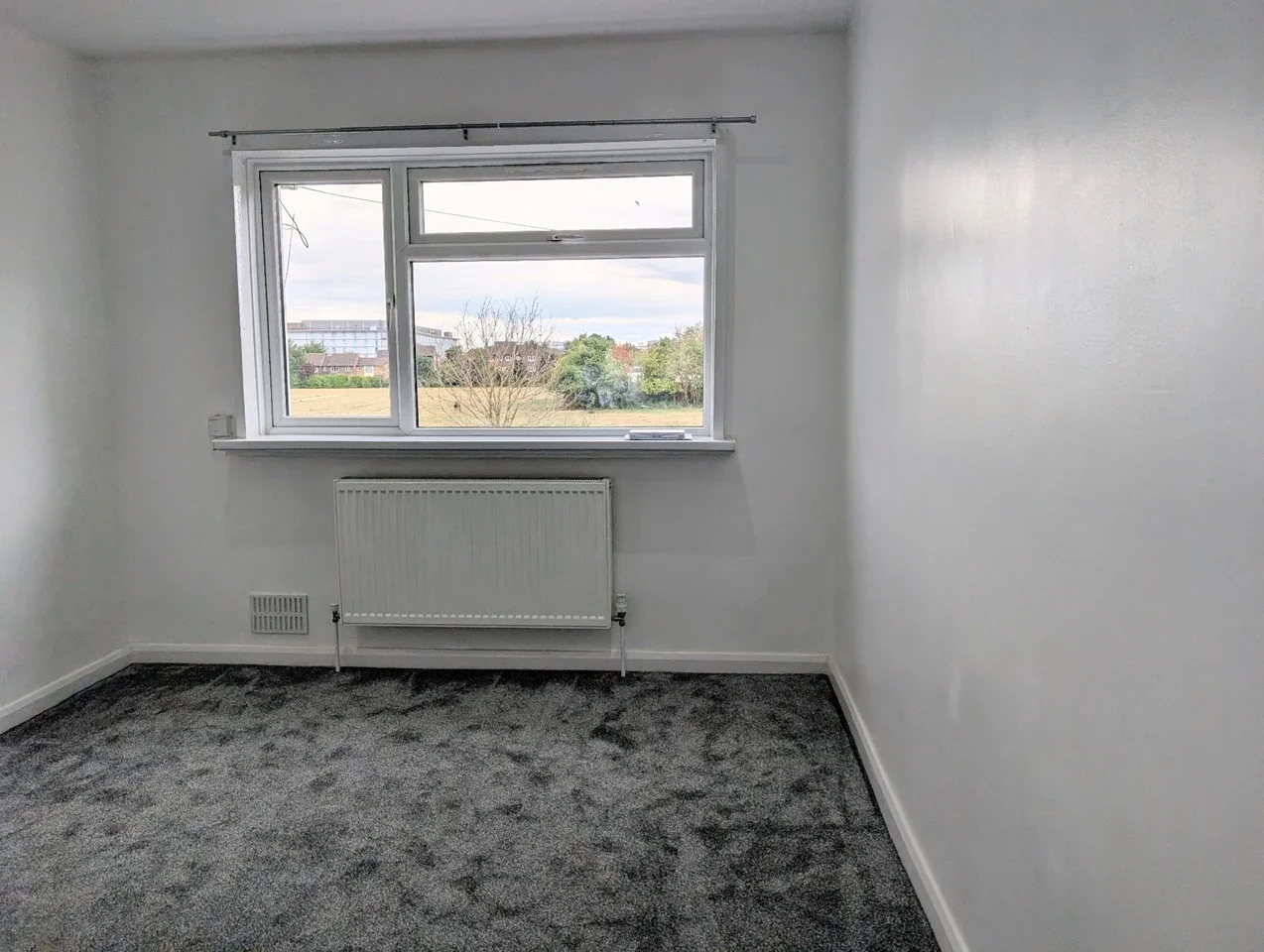 Flat West End Lane in Greater London
