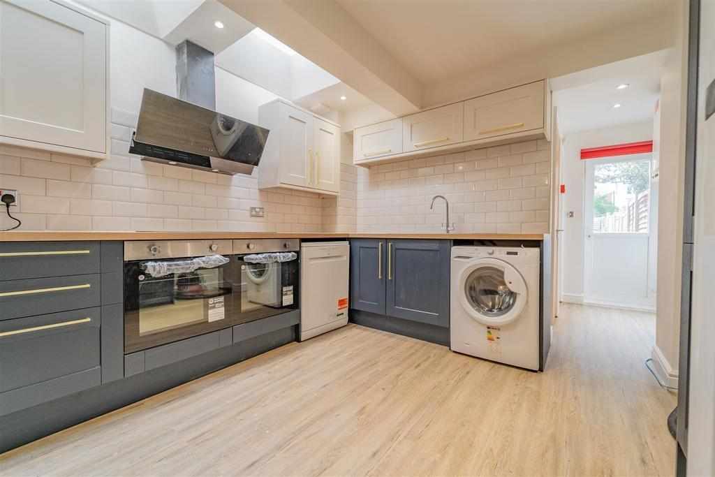 Flat Tiverton Road in Birmingham