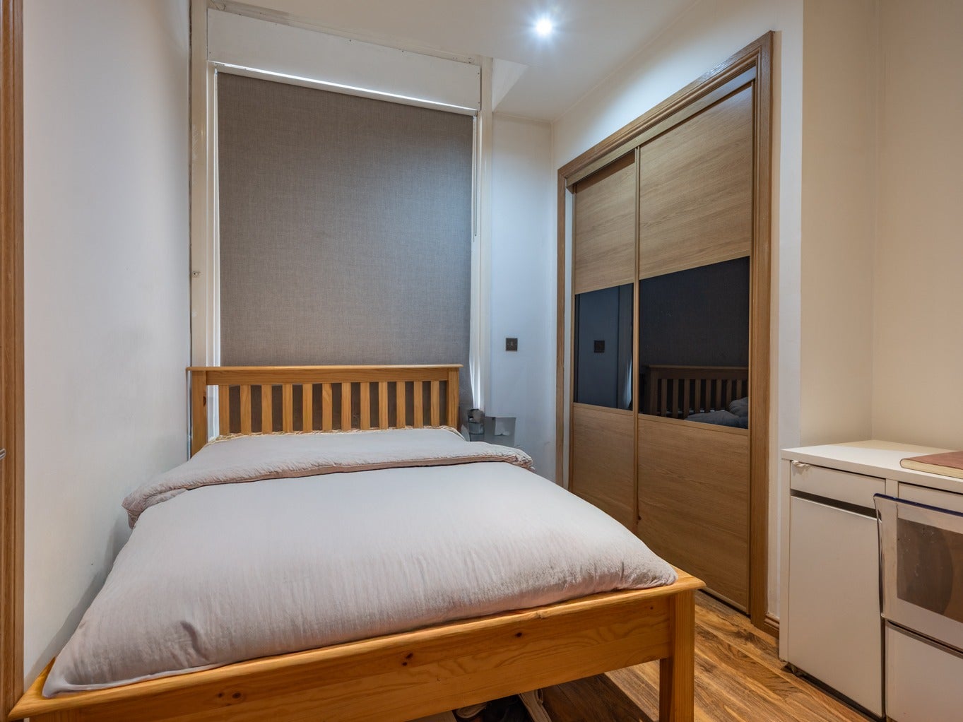 Flat Falconars Court in Newcastle upon Tyne