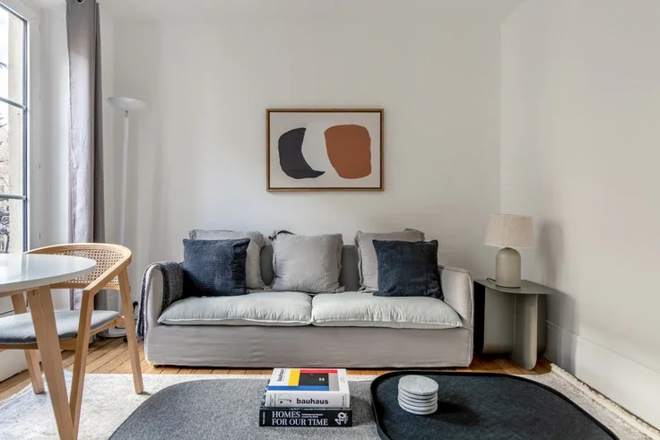 Appartement Avenue Mathurin Moreau à Paris