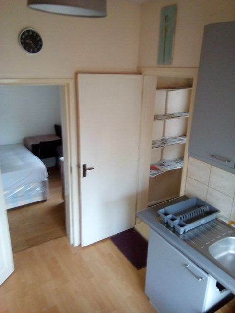 Room West Drayton Road in Greater London